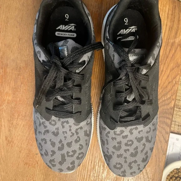 Avia Black and Gray Leopard Print Sneakers - Picture 5 of 5